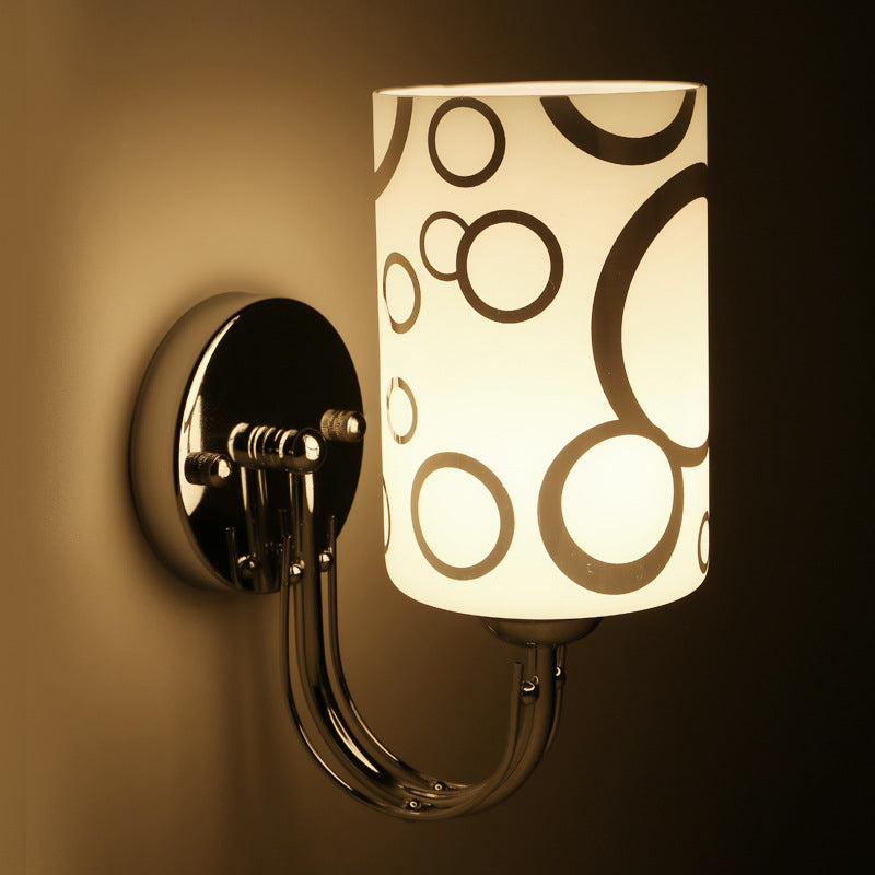 Designer Wall Light for Modern Ambiance