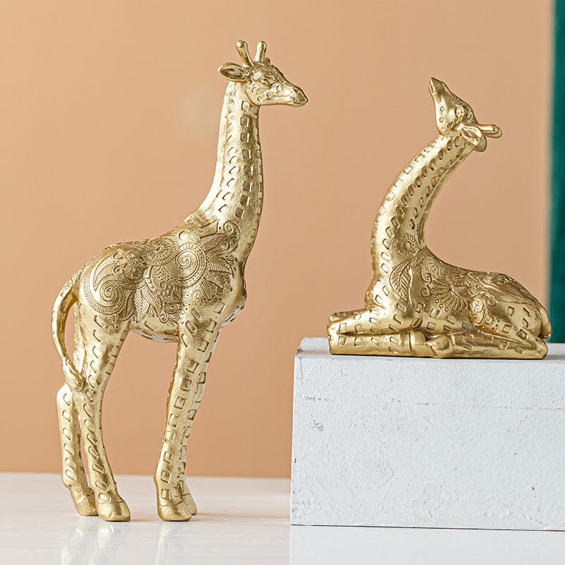 Giraffe Shape Resin Craft Ornament| Whimsical Home Decor Accent - Artessia